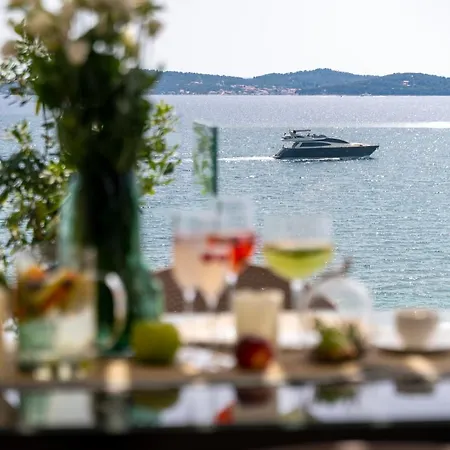 Apartment Dʻart Bibinje