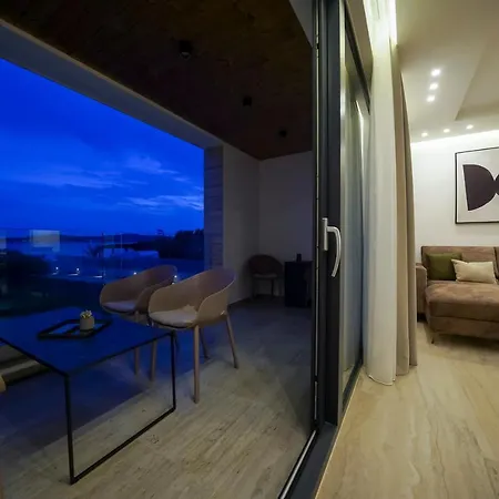 Dʻart Apartment